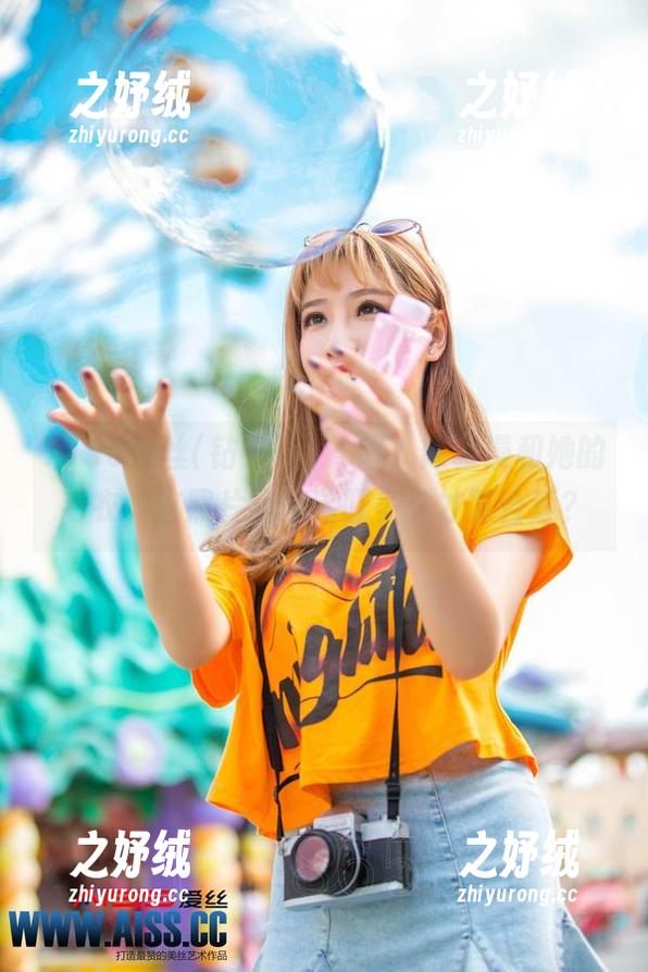 AISS爱丝(钻石版) - 哦，陈雅漫和她的毛衣，这照片我应该盯多久才算合适？