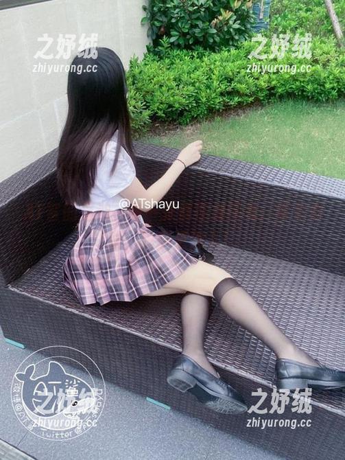 AT鲨的温迪，每一张都在提醒我：背景清新，轮廓更迷人！