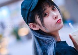 在线直播:Akisoso秋楚楚的贝尔法斯特女仆技能大比拼,原图带你见证!
