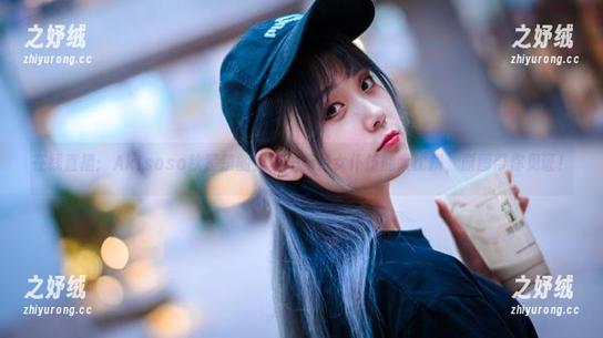 在线直播：Akisoso秋楚楚的贝尔法斯特女仆技能大比拼，原图带你见证！