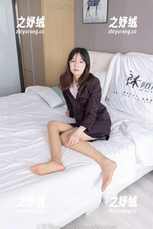 BoBoSocks袜啵啵 - 甜甜圈的平底鞋资源，好吧，我承认我也被她圈粉了！