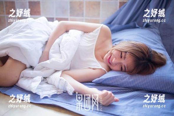 GIRLT果团网 - 张琳熙的私房，粉色的海洋中漂浮着小别扭