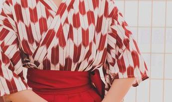 GIRLT果团网 – 走！黄歆苑美图剧场，水手服的清新轮廓，值得一看。