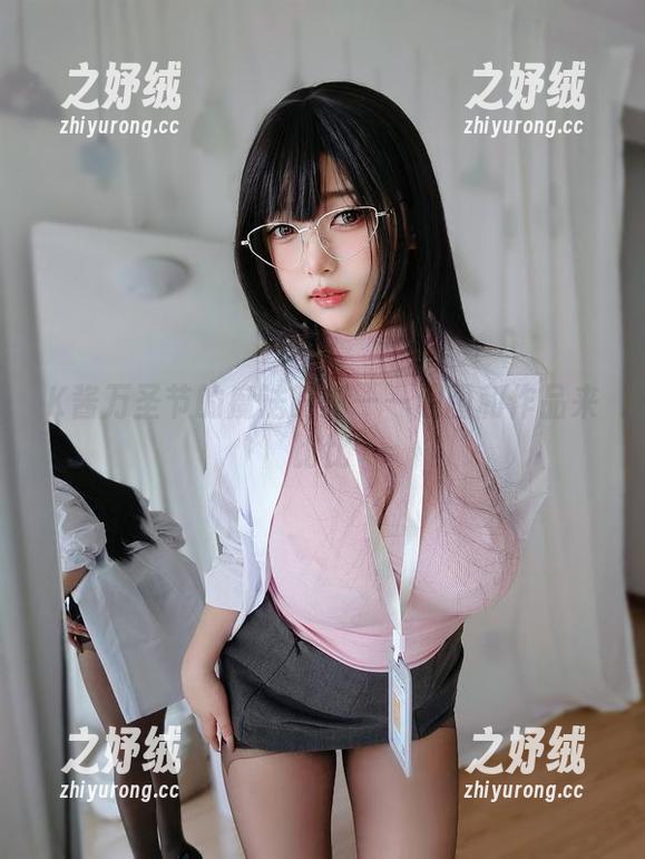 K酱万圣节的魔法时刻——原图和作品来比比