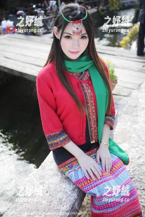 MyGirl美媛馆 - 奶牛与绮里嘉ula在线：怎么合成的这个奇怪合集？