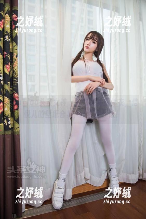 TouTiao头条女神 - 你热衷的连体衣，信悦儿的壁纸合集，一个字：哇！