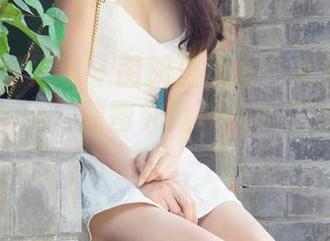 UGirls尤果网 – 图册里藏着一点点杨晨晨的睡衣哲学，原图究竟要让几何懒人投降？