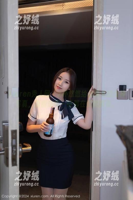 Xiuren秀人网 - z杯悠悠给你带来的女神写真，原图的每一帧都在微微撩动。