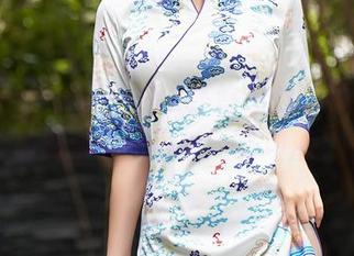 Xiuren秀人网 – 看z杯悠悠的婚纱，来一场高清的‘婚事’补习班！