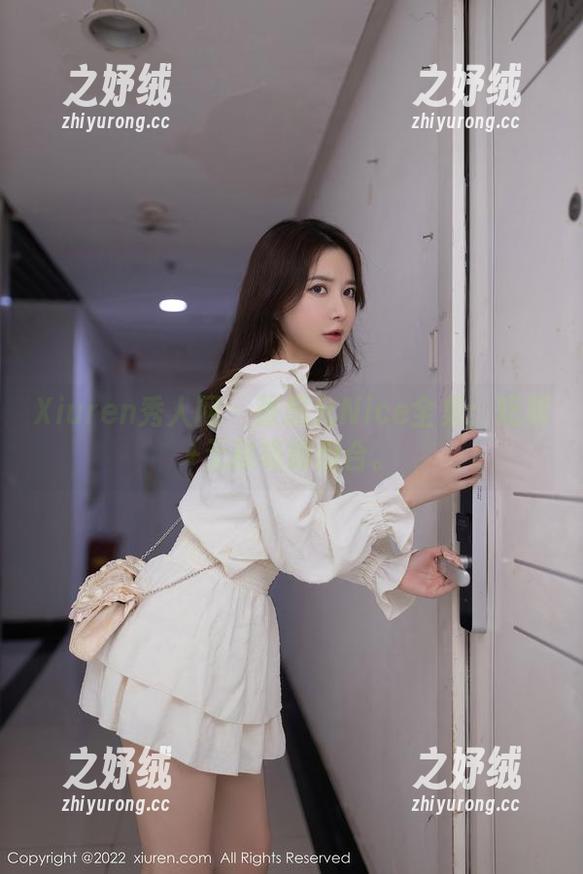 Xiuren秀人网 - 张思允Nice全集：短裙+无敌吸睛组合。