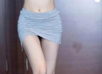 Xiuren秀人网 – 灰丝调调：揉揉肉肉合集，随着每张照片的切换，意外的情绪也在变。