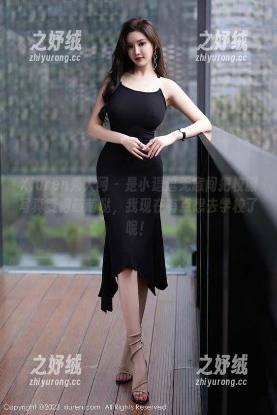 Xiuren秀人网 - 是小逗逗无意间把校服写真变得萌萌哒，我现在有点想去学校了呢！