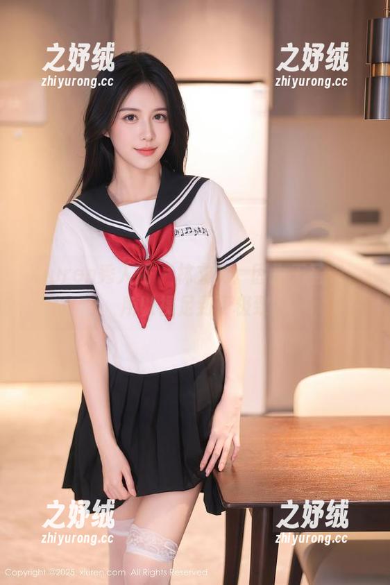 Xiuren秀人网 - 林文文：因为无圣光，所以裸足到了极致