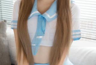 YouMi尤蜜荟 – 要不要继续看刘钰儿最新短裤图包，反正我已经无法自拔了。
