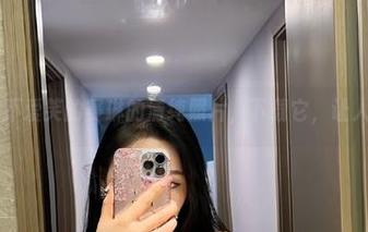 微密圈 – 不爱笑的赛琳的清纯照片，下载它，让人欲罢不能