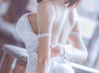 柴郡旗袍穿上身,碰到无圣光仿佛走在画里,乖乖衣宝真会挑图包!
