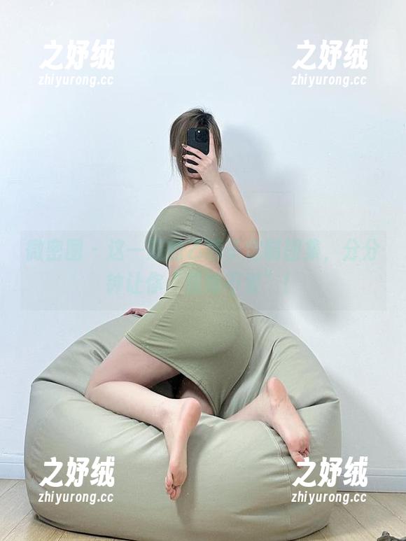 微密圈 - 这一期的乙醇子定制图集，分分钟让你“很难不爱”！