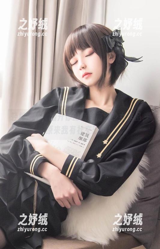 轻松一刻，翻开你的负卿高清少女作品，原来我有社交恐惧！