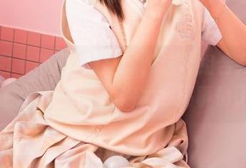 嗲囡囡 – 美图+双马尾，这种组合我只想说，芷儿Momoko你太会搞事情了吧！