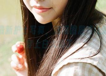 嘎潼最新护士写真,这原图居然让我也想穿上白大褂了…
