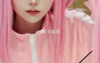 嶋葵的礼服美图集——光是想象就让人略微窘迫。