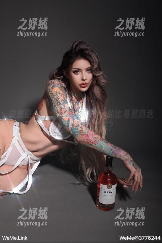 微密圈 - 超想拥有希希Gina的比基尼精选写真集，哪块儿买？