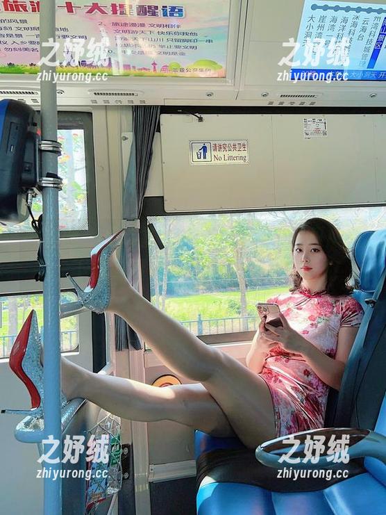 微密圈 - 足球篮球，张老师的年度权威图集，下载时请务必选择美观的姿势哦！