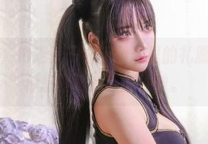 不得不说,抱走莫子最新图册里的礼服,让我有种想立马剁手的冲动。