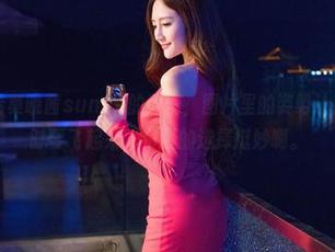 推女神 - 看莫晓茜sunny的瑜伽,图片里的姿势让我感觉她随时要飞起来,资源的选择挺妙啊。