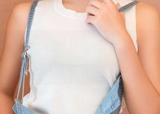 推女神 – 看了赵伊彤的原图，是否该检讨我的审美观？