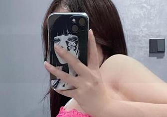 微密圈 – 桃沢樱呀天台的套图精选，真心觉得这位置太妙了，不愧是高手。