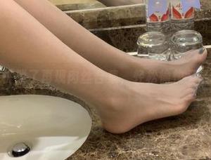 微密圈 – 桃脱了再现肉丝合集，轻松愉快又带点小挑逗