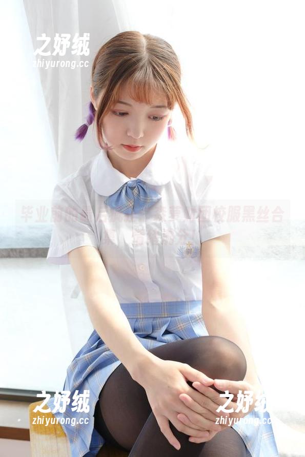 毕业前的最后疯狂：森萝财团校服黑丝合集，情绪满分！