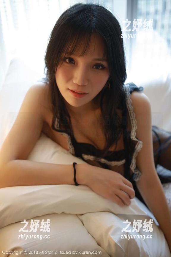 模范学院 - 这全套女友作品是噜噜妞儿的又一力作，能不能不让我心痒痒的呢？