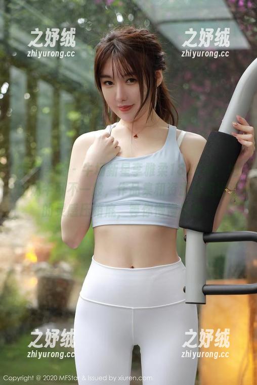 模范学院 - 牛场新星李雅柔182CM：她的奶牛可不一般，作品集和资源都是满满的灵感压箱底，等你慢慢品味。