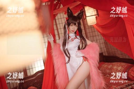 来看看樱落酱w穿鲟睡衣的“艺术秀”，作品集下载，先过目为敬！