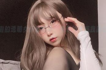 在次屁啦的透明女仆套图中,免费的诱惑我肿么挡得住?