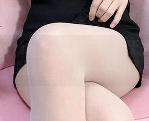 微密圈 – 汤圆可甜了&妹妹：无圣光谱写的图集，不一样的挑逗