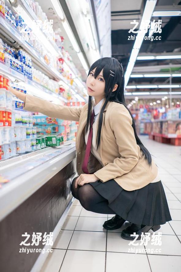 福利看过来，爱老师phd带你嗨翻眼镜写真