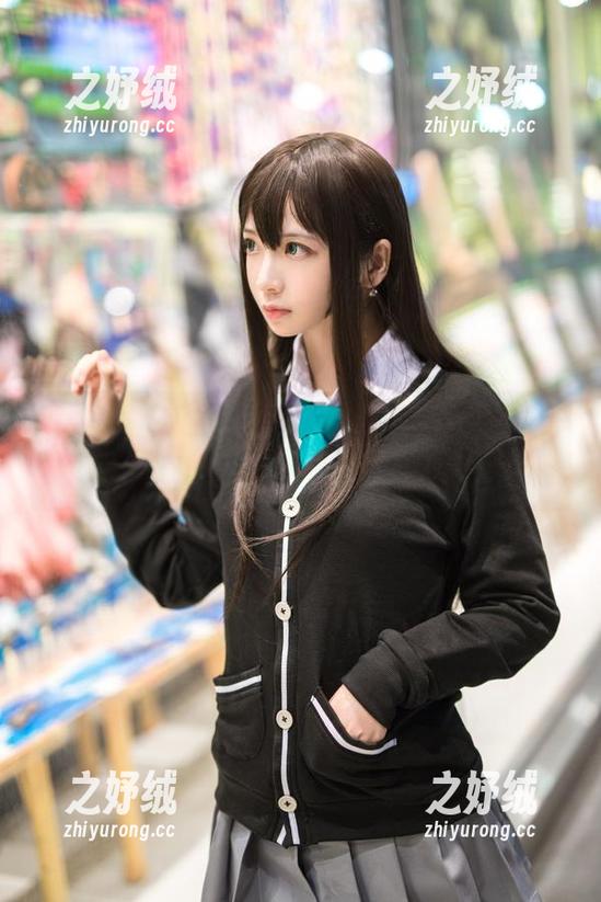 疯猫ss与旗袍的碰撞,这些图片不只是一件衣服,简直是一种态度。 疯猫ss与旗袍的碰撞,这些图片不只是一件衣服,简直是一种态度。