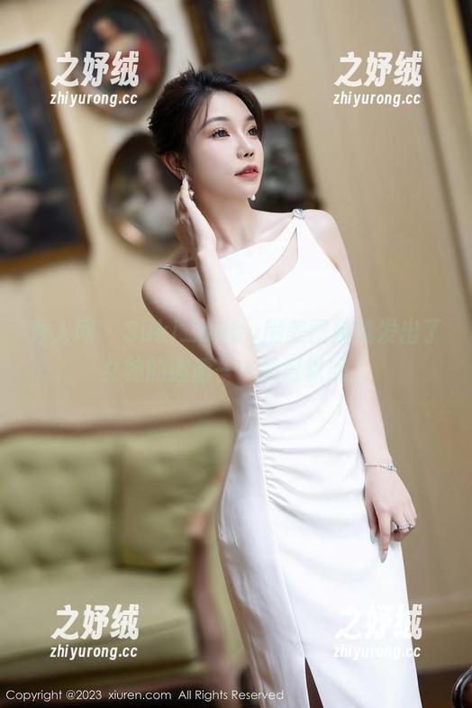 秀人网 - Suki_baby用美图向我发出了女神的邀请——我可以吗？