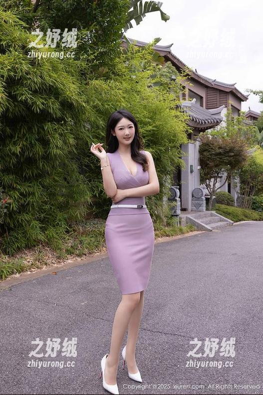 秀人网 - 一不小心发现z杯悠悠的旅拍作品集,觉得我也想去浪一圈。 秀人网 - 一不小心发现z杯悠悠的旅拍作品集,觉得我也想去浪一圈。