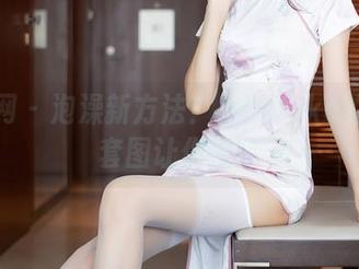 秀人网 – 泡澡新方法？小樱koko的浴缸套图让你投降
