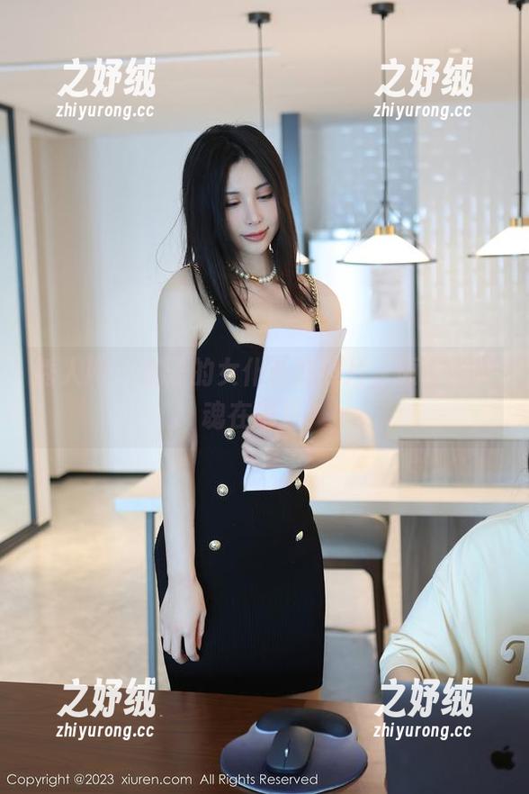 秀人网 - 玄子的女仆系列照片，原图的灵魂在哪里？