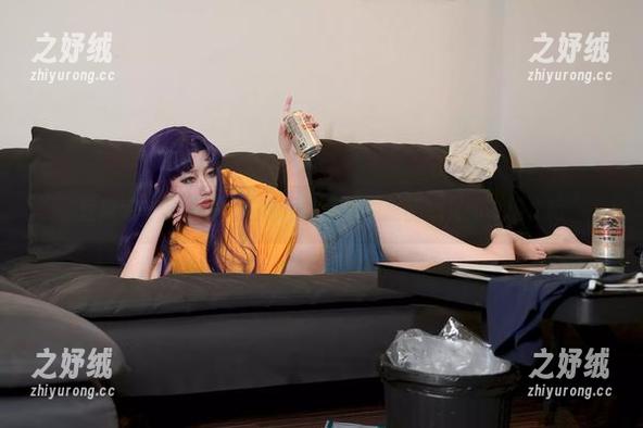 豆腐和肉的碰撞：绞肉姬作品合集里的兔女郎奇幻之旅