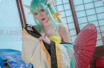 羊大真人的新玩法：穹妹兔女郎COS，美图直击你的心！