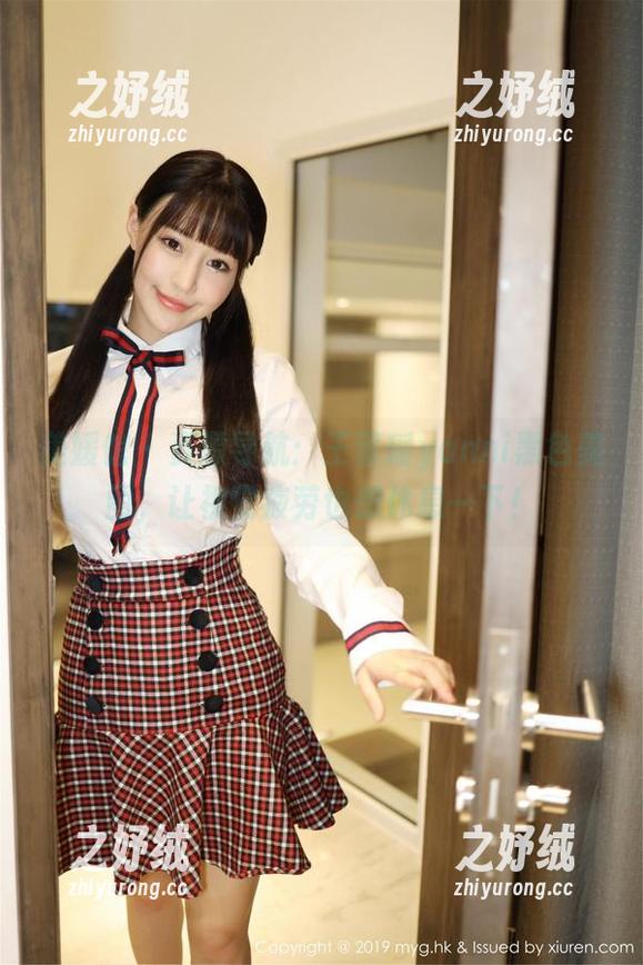 美媛馆 - 资源导航：王馨瑶yanni黑色美图，让视觉疲劳也想休息一下！