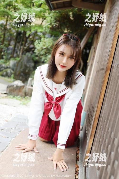 美媛馆 - 绮里嘉ula的白色合集，这次更新放飞自我，如此清新不如说是要发芽了！