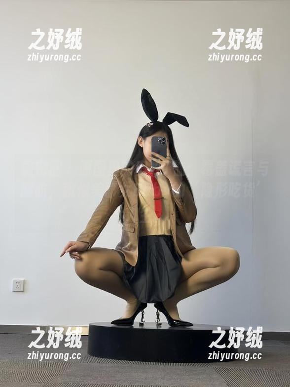 微密圈 - 原图里的宽松T恤：覆盖谎言与脂肪，貌似美邵女Baby的‘隐形吃货’人生。