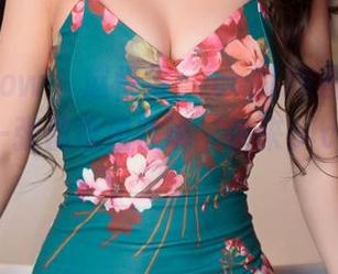 花漾show – 赵惟依coco的JK图集，定制的每一张都像是在说‘快来pick我呀！’